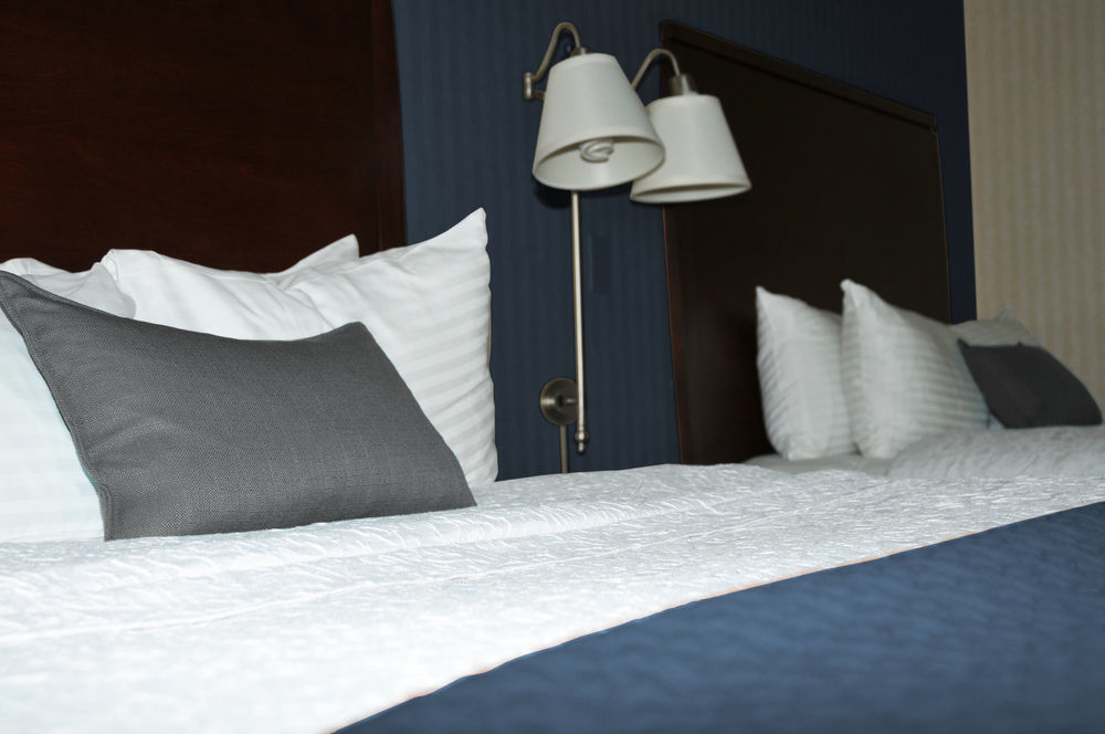 Ramada By Wyndham Niagara Falls By The River Ngoại thất bức ảnh